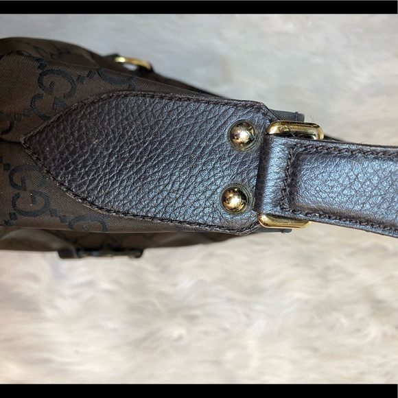 Gucci Brown/Black Horsebit XL, Hobo Style Purse - Picture 4 of 8